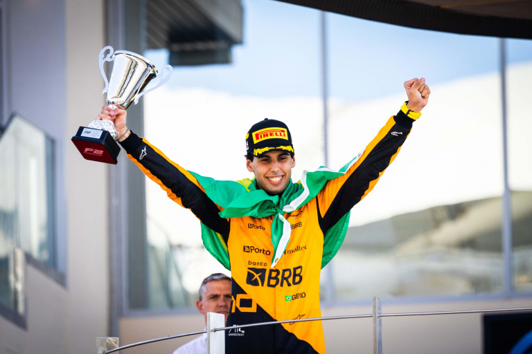 2024 FIA Formula 2 Abu Dhabi Feature Race results photo