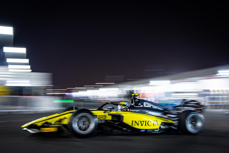 2024 FIA Formula 2 Qatar Sprint Race report photo