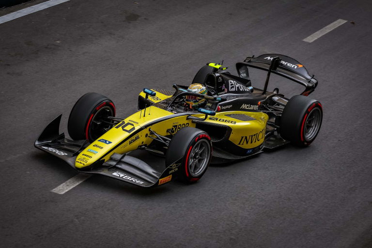 2024 FIA Formula 2 Azerbaijan Feature Race report photo